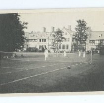 05.03 People playing tennis